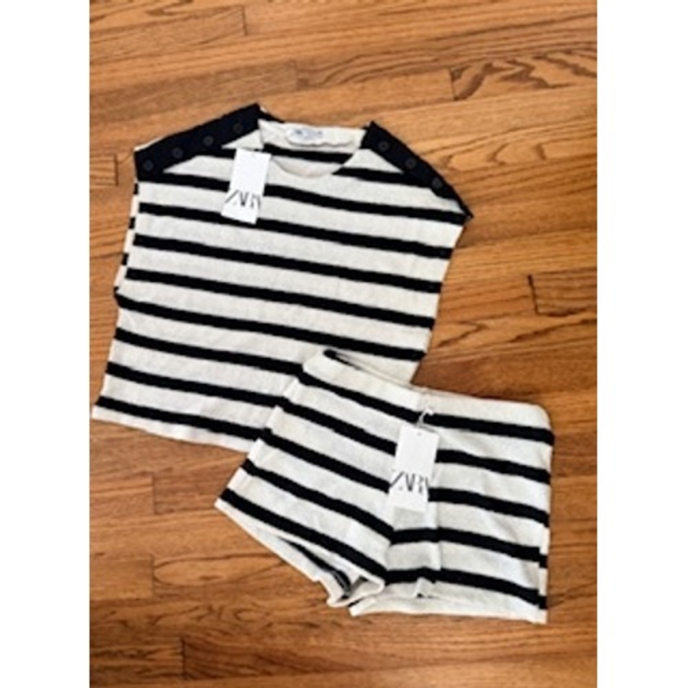 Zara Knit Set Women M Cream Black New Striped Button Shoulder Top Shorts